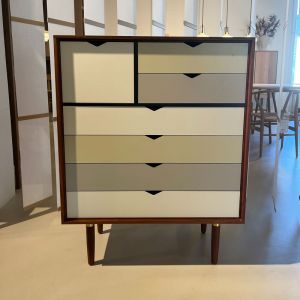 Andersen S8 Wandschrank 