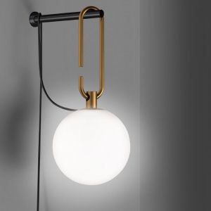 Artemide NH 1217 Wandleuchte 