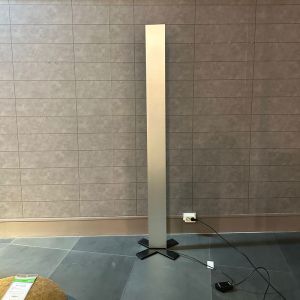Anta IX Stehlampe 