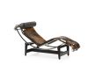 Cassina_LC4_1.jpg