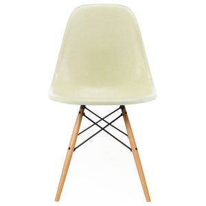 Vitra Eames Fiberglass Side Chair DSW Stuhl 