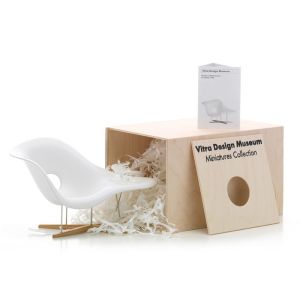 Vitra La Chaise Sessel Miniatur  