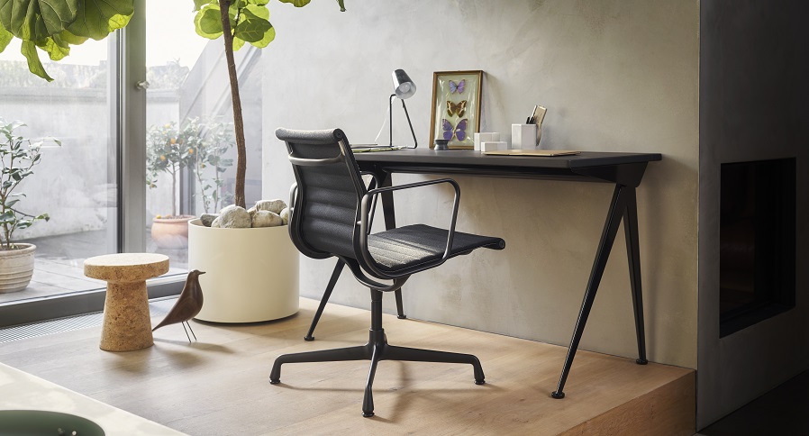 Vitra Aluminium Chair